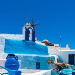 Santorini Private Sightseeing Tour - Visiting Oia’s Iconic Main Street