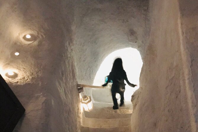 Santorini wine tasting and Traditional Cave Settlement Tour - Tasting Santorini’s Volcanic Wines at a Local Winery