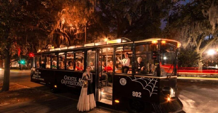 Savannah: Ghosts and Gravestones Tour with Low House Entry - Starting Point and Tour Logistics at Simply Savannah Trolley Depot