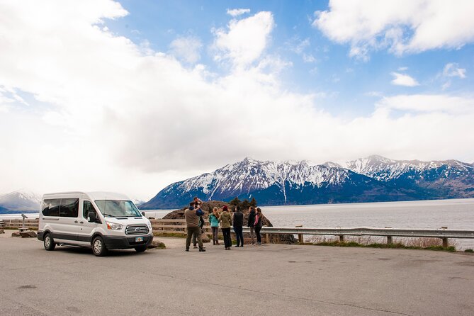 Scenic Tour to Wildlife Center from Anchorage - Visiting the Alaska Wildlife Conservation Center