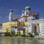 Scenic transfer from Passau to Prague with 2-hours guided tour of Cesky Krumlov - Optional Visit to Cesky Krumlov Castle and Its Grounds