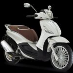 Scooter Rental 300cc - Starting at Sorrento’s Corso Italia for Convenience