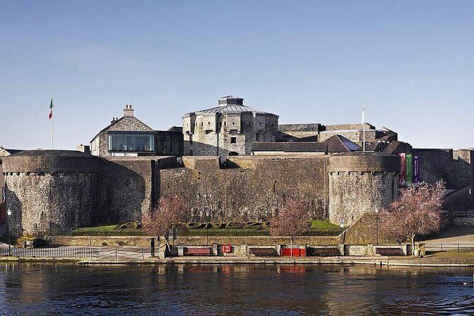 Sean's Bar, Athlone Castle and Clonmacnoise Monastery - The Starting Point: Galway City Hotel Pickups