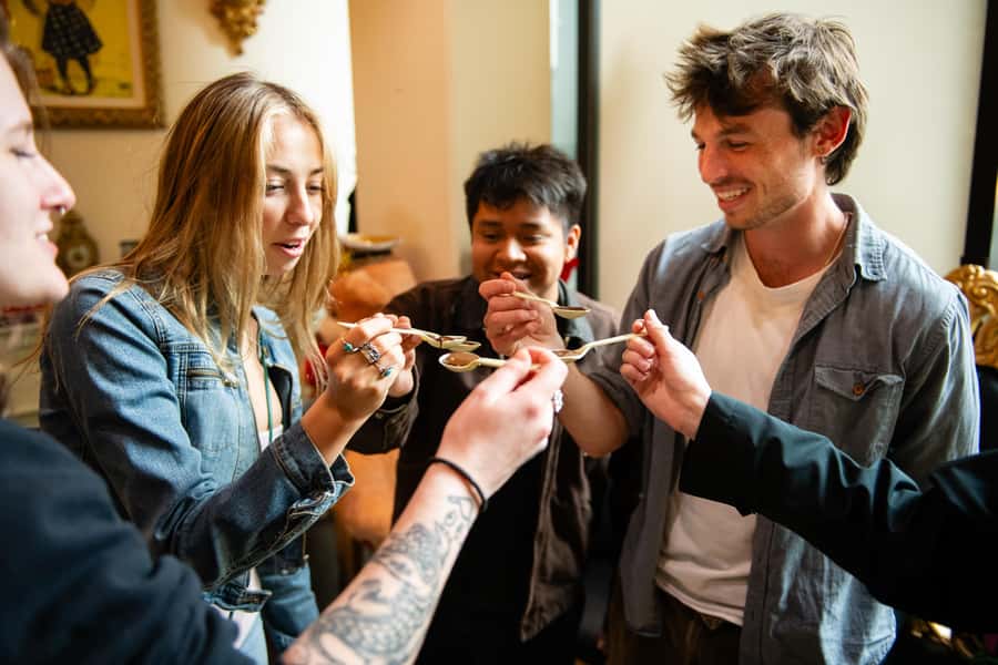 Seattle: Wine, Bread, Cheese and Chocolate Experience - Starting Point at Seattle’s MARKET in Downtown