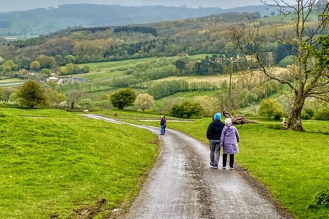 Secret Cotswolds Tour from Stratford-on-Avon or Moreton-in-Marsh - Visiting the Rollright Stones: An Ancient Mini Stonehenge