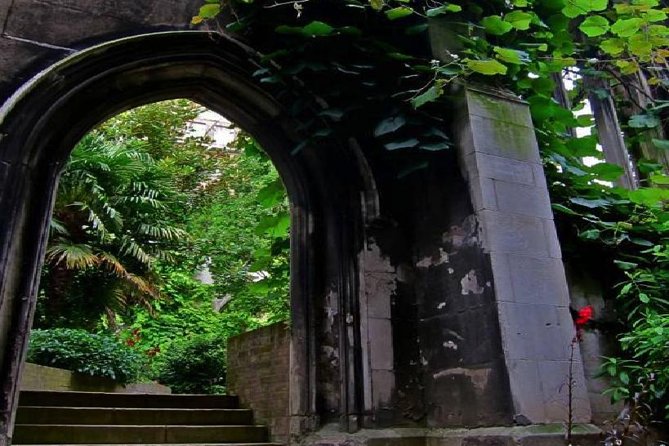 Secret Gardens of the City of London Private Tour - Modern Views and Historic Gardens