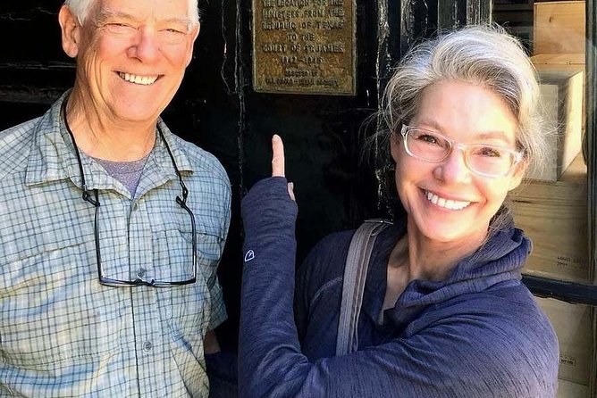 Secret London Private Taxi Tour - Discovering Medieval Gates and Secret Alleyways