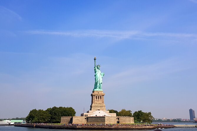Secrets of the Statue of Liberty and Ellis Island Guided Tour - Meeting Point at Castle Clinton National Monument