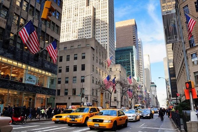 See 30 Top New York Sights (Walking Tour) & Visit Central Park Zoo. - Visiting the Rockefeller Center and Surrounding Landmarks