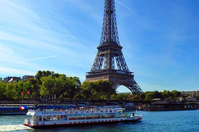 Seine River Sightseeing Guided Cruise by Vedettes du Pont Neuf - The Boat and Onboard Experience