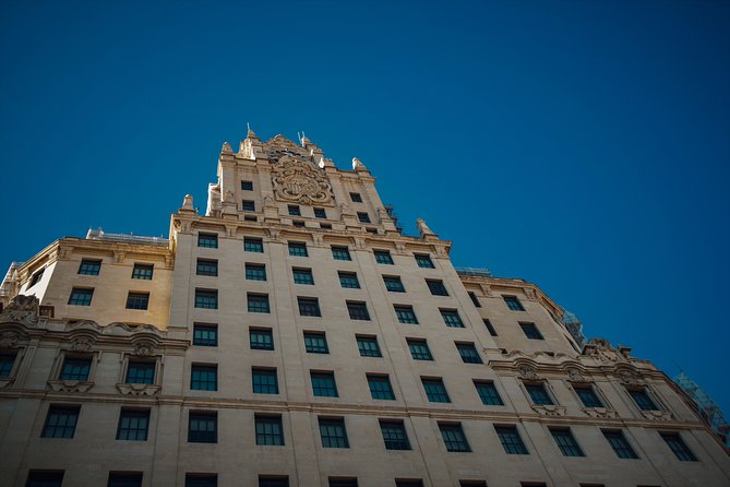 Self-Guided Audio Tour - Ghosts of Madrid: History and terror - Starting Point: Palacio de Linares in Madrid’s Salamanca District