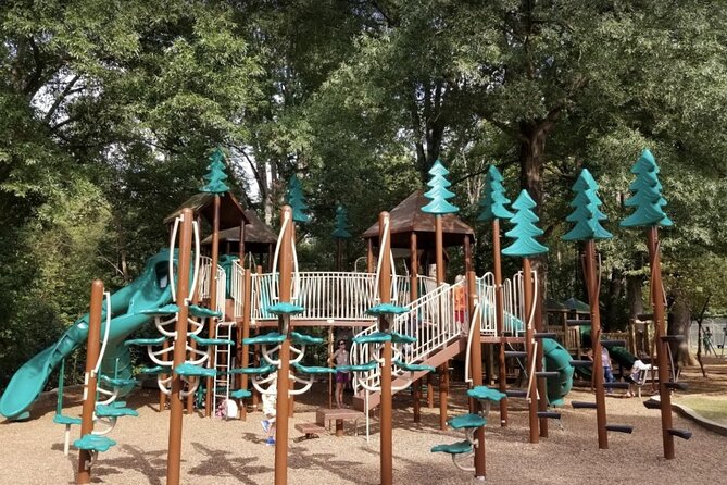 Self-Guided Huntersville Scavenger Hunt: Happy Huntersville - How the App Facilitates Your Huntersville Exploration