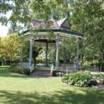 Self-Guided Kitchener Scavenger Hunt: The Kingdom of Kitchener - Challenge-Focused Activities for All Ages