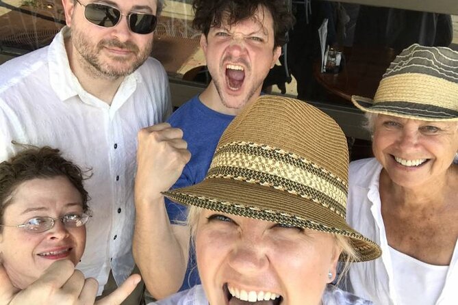 Self Guided Scavenger Hunt Lake Eola Swantastic Scavenger Hunt - What Makes the App-Guided Experience Unique?