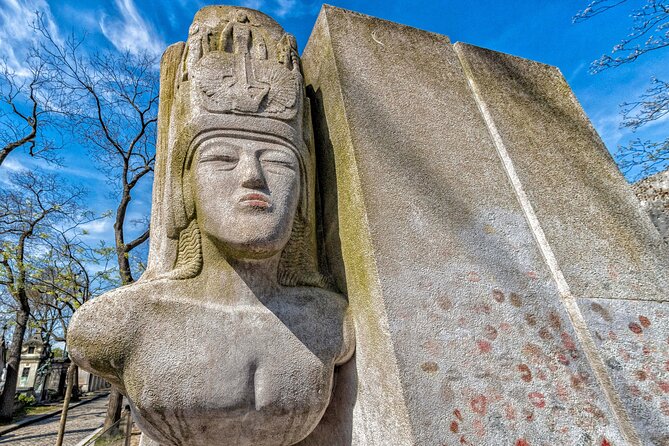 Self-Guided Tour of Celebrity Graves at Père-Lachaise Cemetery - Exploring Père-Lachaise’s Historic Pathways