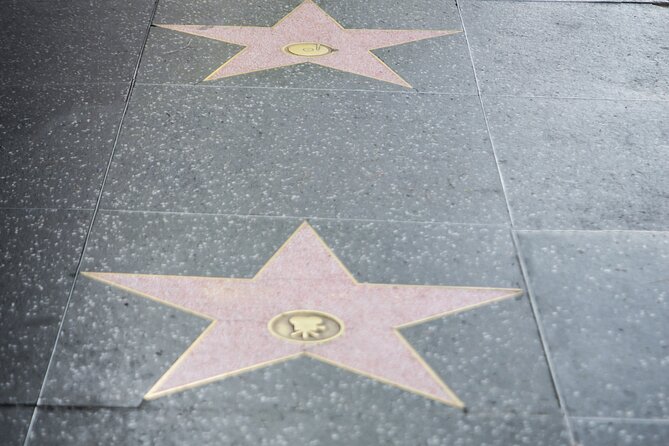 Self-Guided Walking Tour in Los Angeles' Best-Kept Secrets - Exploring Griffith Observatory and the Hollywood Sign Vista