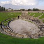 Semi - Private tour of Pompeii with an Archeologist - The Role of the Archaeologist Guide
