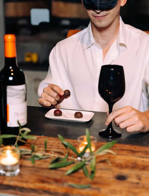 Sensory Wine Tasting with Chocolates at Rondo del Valle - Discover Rondo del Valles Underground Cellar