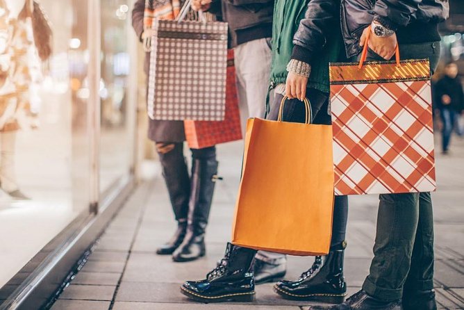 Serravalle outlet, private shopping tour from Milan. - The Drive to Serravalle Designer Outlet