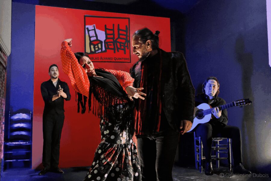 Sevilla: Flamenco Show at Tablao Álvarez Quintero - The Unique, Improvised Flamenco Performances
