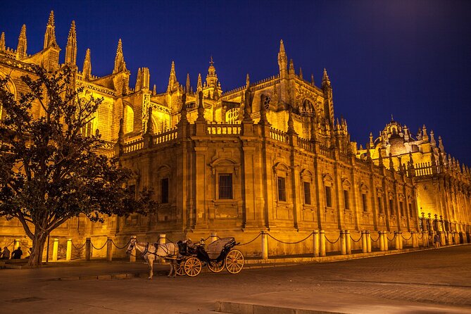 Sevilla: Guided tour to Cathedral and Giralda - Admission to Seville Cathedral Included in the Tour Price