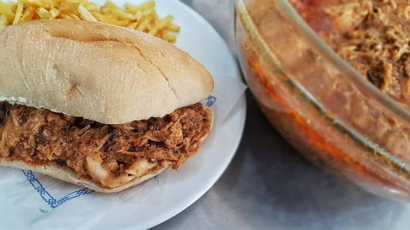 Seville: Authentic Tapas & Wine Tour with Local Expert - The Tour Begins at Puerta de Jerez