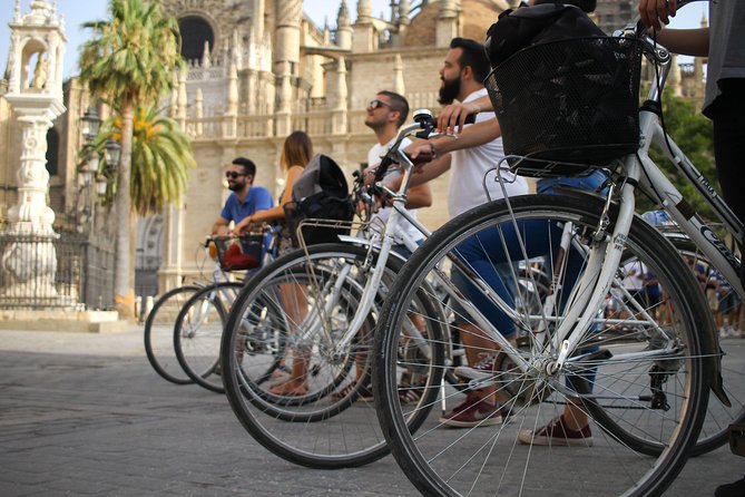 Seville Highlights Bike Tour (English) - Iconic Landmarks: Torre del Oro and Giralda Tower