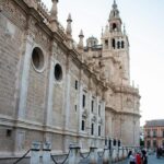 Seville: Private City Walking Tour. - Starting Point at the Archivo de Indias or Archivo General de Indias