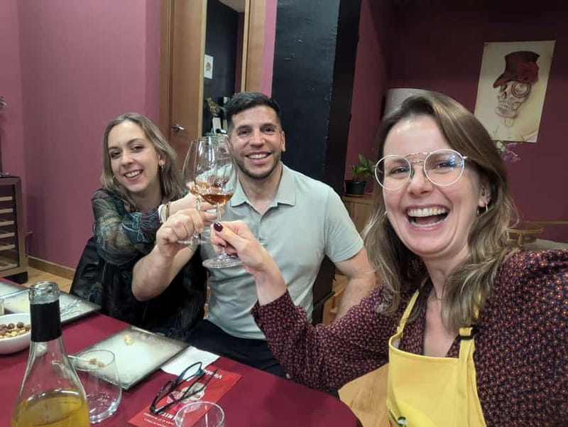 Seville: Sherry Tasting - The Warm Welcome at Vinalium Wine Shop in Triana