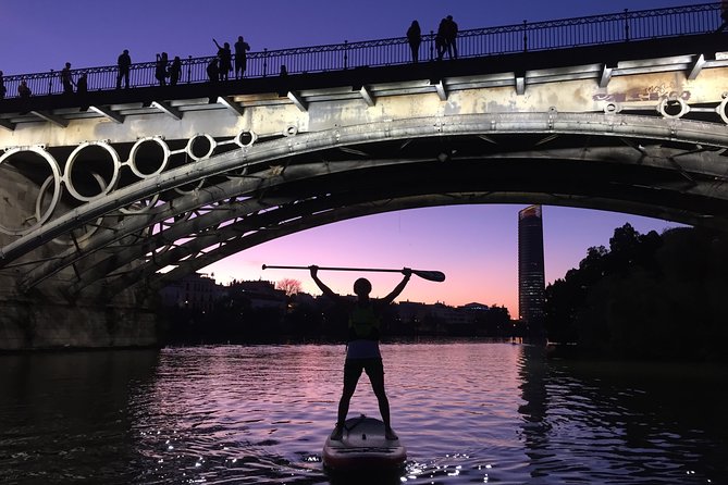 Seville: Sunset in Paddle Surf - Use of Professional SUP Equipment and Facilities