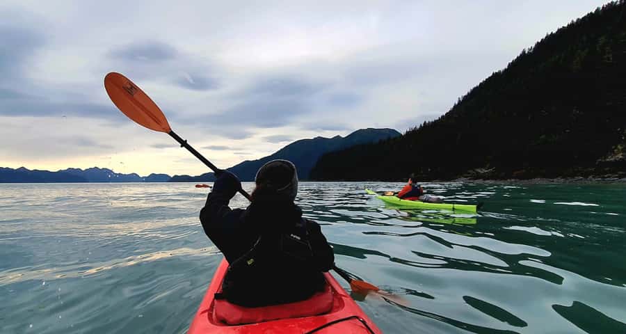 Seward: Kayak to Bridal Veil Falls with Lunch - Exploring Resurrection Bay by Kayak