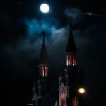 SF's North Beach: Gourmet Ghost Tour - Includes full meal, 3 hrs - Starting Point at the San Remo Hotel