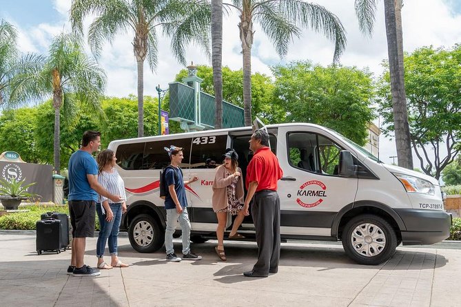 Shared Airport Departure Transfer Anaheim and Orange County to John Wayne Airport - How the Shared Ride Service Works in Anaheim and Buena Park