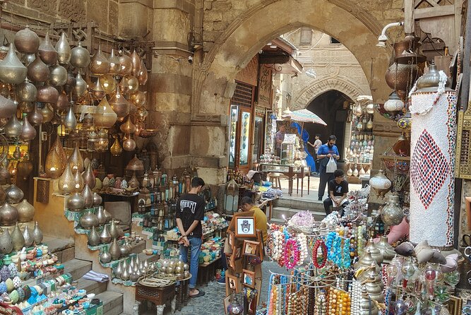 Shopping Tour in Cairo - Discovering Royal Perfumes and Oils