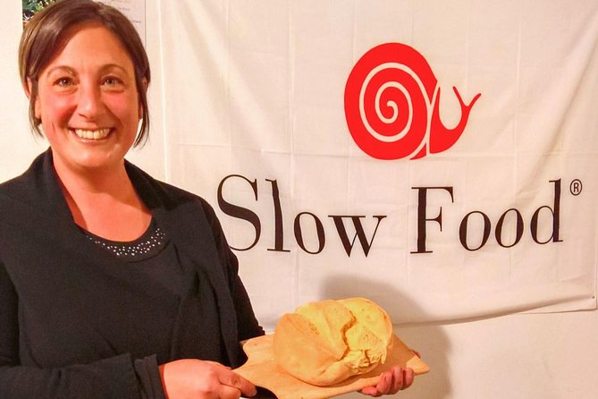 Sicilian cooking experience with a local chef - Shopping and Sampling at Ortigia Market