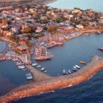 Side Dolphin Island Boat Trip With Lunch And Hotel Transfer - Lunch on Board: Barbecued Chicken or Fish