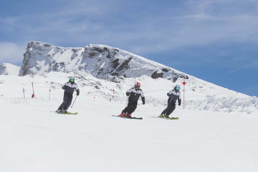 Sierra Nevada: Ski Class with equipment included - Location and Meeting Point for the Ski Lessons