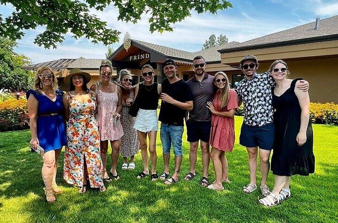 Signature Wine & Boat Tour in Kelowna - Starting Point and Schedule: Meeting at 11:00 am