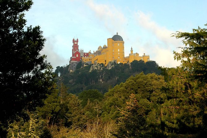 Sintra Mountain 1h PRIVATE Tour - SMALL GROUPS up to 6 people - Meeting Point and Transportation Options in Sintra