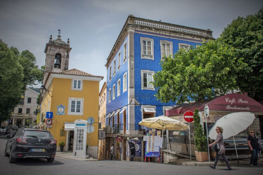 Sintra: Walking Tour with Palace, Castle, and Old Town Visit - Starting Point and Meeting Arrangements in Sintra