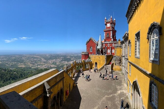 Sintra with 4 Palace Guided Tour, Private Full Day - Discovering Sintra’s Historic Village