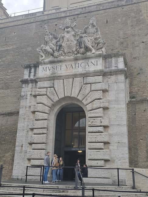 Sistine Chapel And Vatican Museums Skip The Line Guided Tour - Starting Point and Easy Access in Rome