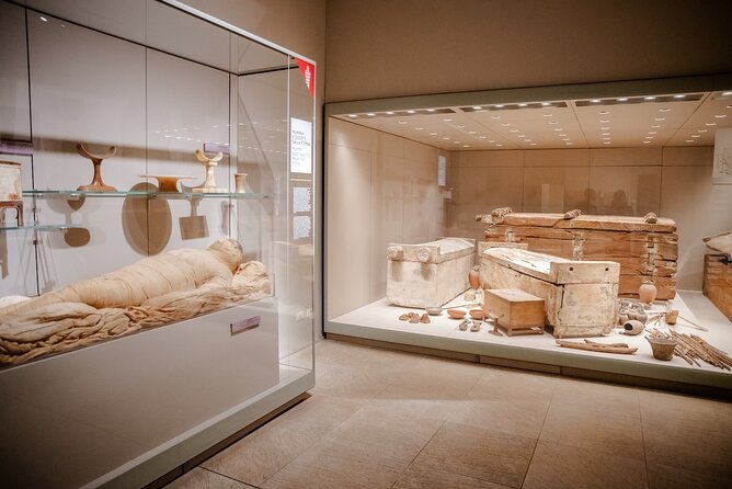 Skip-the-line Egyptian Museum Guided Tour - Inside the Museum: Highlights and Key Collections