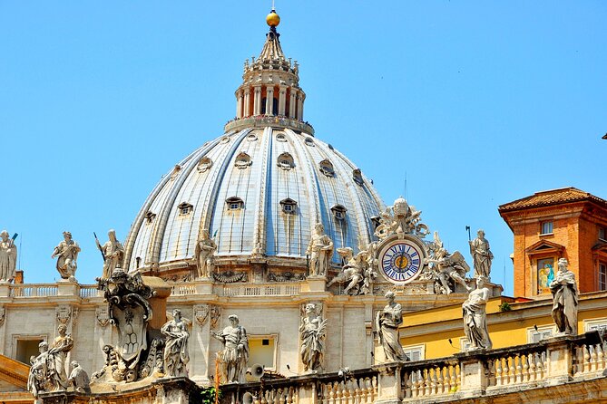 Skip the line fast Entrance Tickets: Vatican Museums & Sistine Chapel - Raphael Rooms: Witness Renaissance Masterpieces