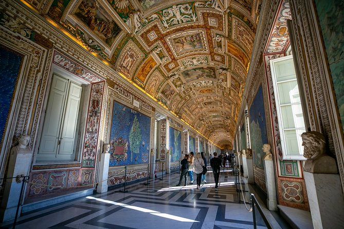 Skip-the-line Tour of the Vatican Sistine Chapel St Peter Basilica & Popes Tombs - Exploring the Rooms of Raphael and the Tapestries