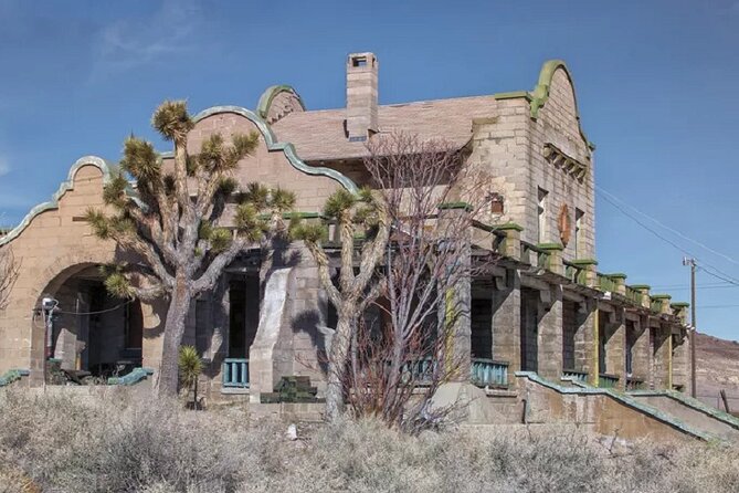 Small Group Death Valley,Rhyolite Ghost Town Day Tour from Vegas - Departure from Las Vegas and Pickup Details