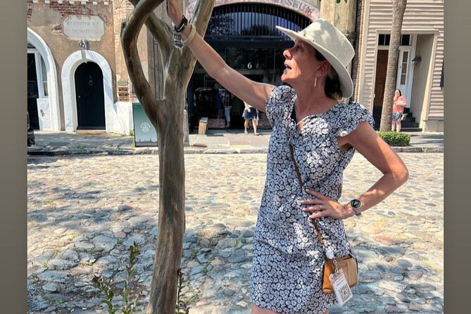 SMALL group Historic Walking Tours with certified guides - The Charm of Historic Homes and Churches