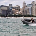 Small-Group Sightseeing Boat Tour in Chicago - Navigating the Iconic Navy Pier and Lake Michigan