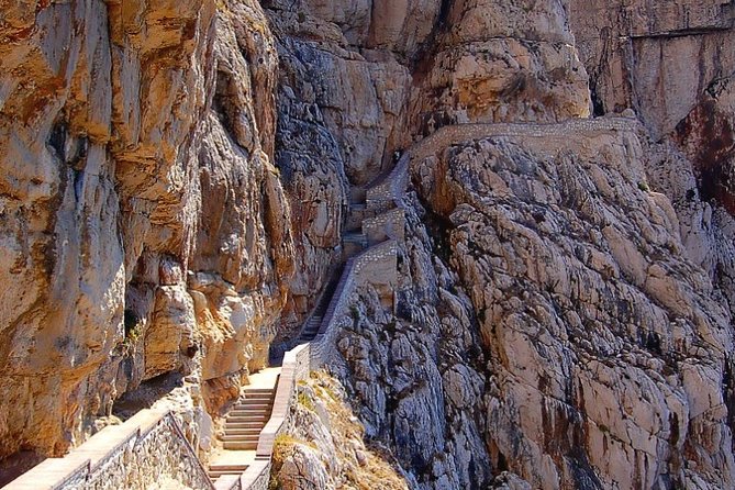 Small Group Tour Alghero, Capo Caccia SARDINIA - ITALY - From the Old Town to the Cliffs of Capo Caccia