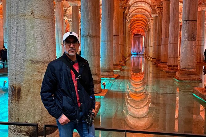 Small Group Tour: Hagia Sophia, Basilica Cistern, Blue Mosque and Grand Bazaar - The Tour Starts in the Heart of Old Istanbul at Sultanahmet District
